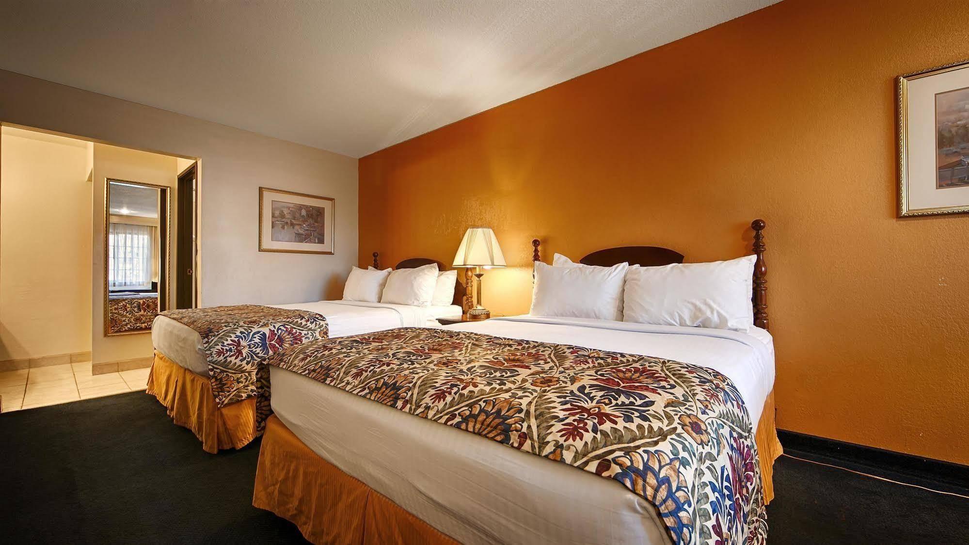 Sonoma Winegrower's Hotel Rohnert Park
